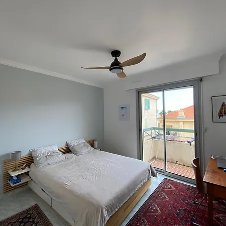 Trois Pièces Avec Terrasse Menton